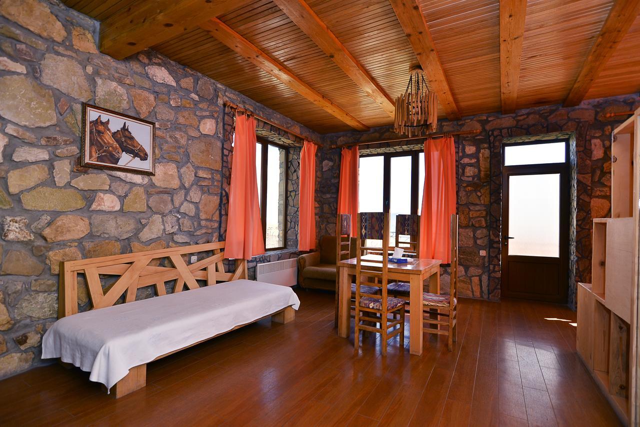 Apaga Resort Іджеван Екстер'єр фото